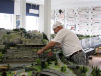 Von der Stirne heiß, rinnen muß der Schweiß